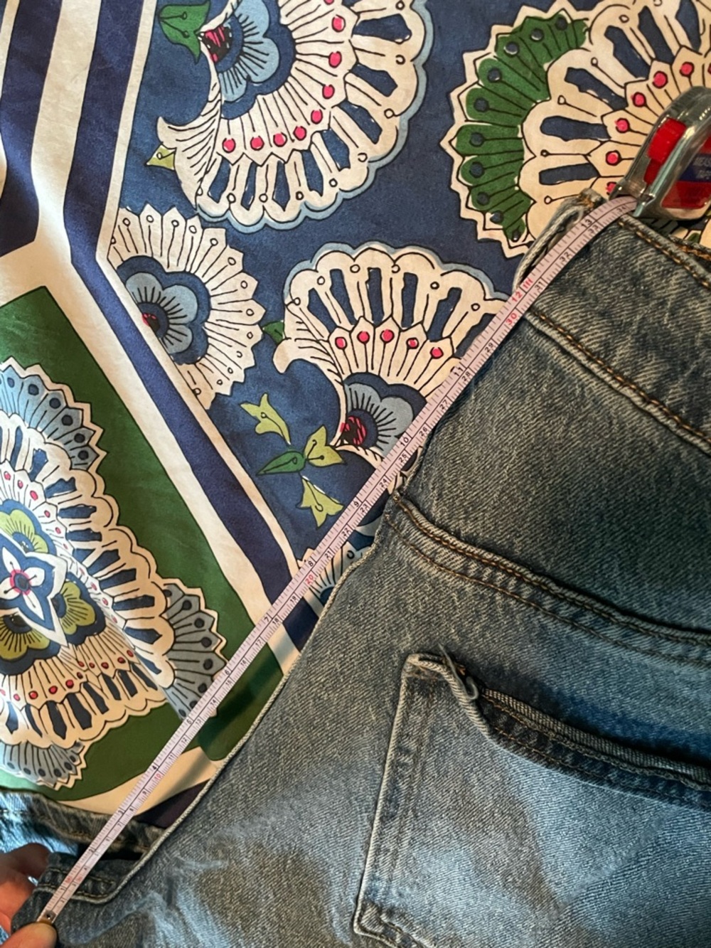 Oliver Logan Harlow barrel Leg Jeans - Picture 6 of 10